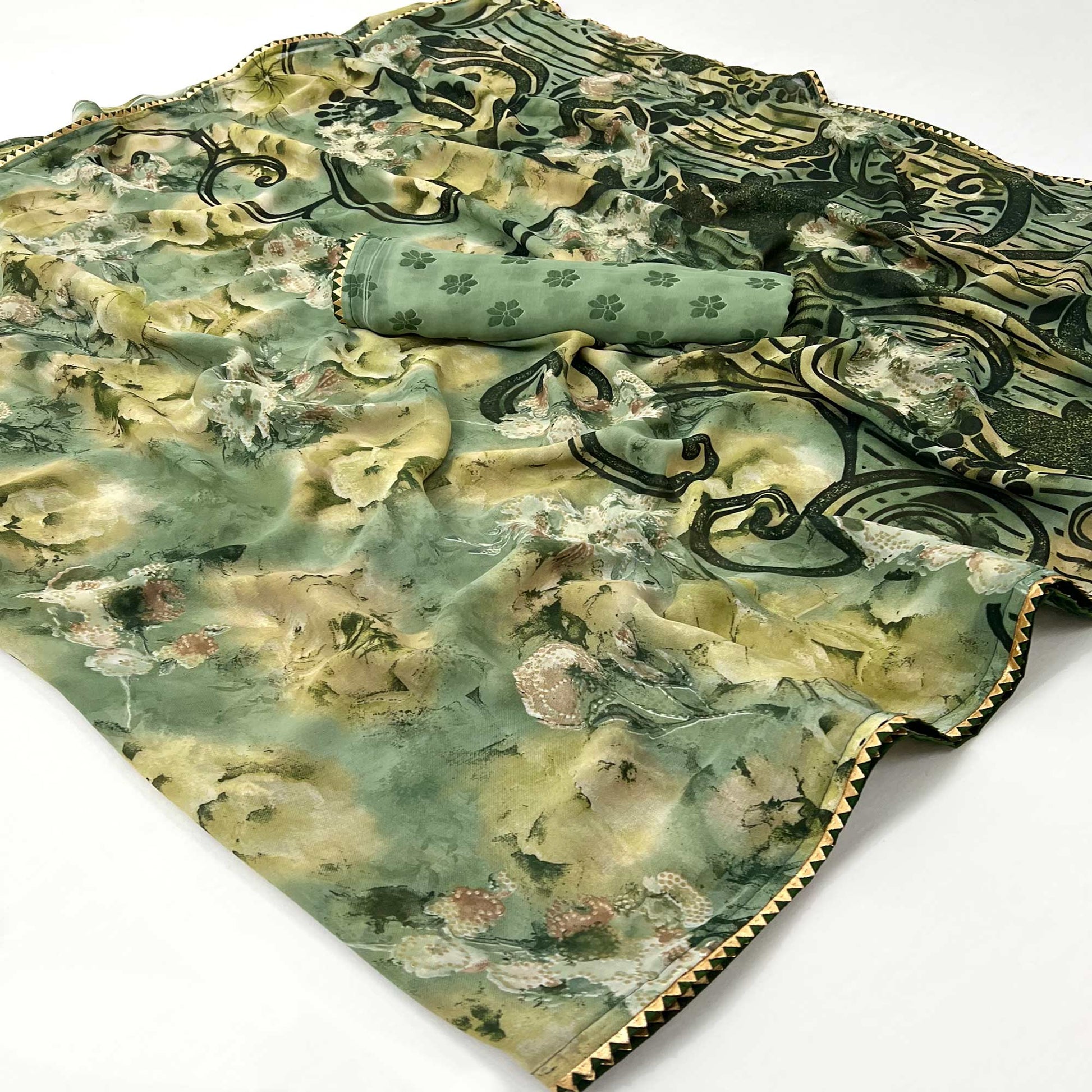 green-floral-printed-georgette-saree-15