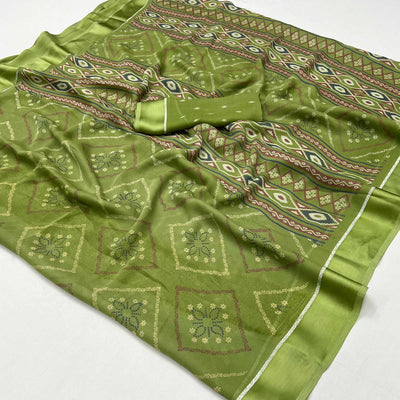 green-floral-printed-georgette-saree-with-fancy-zari-border-5