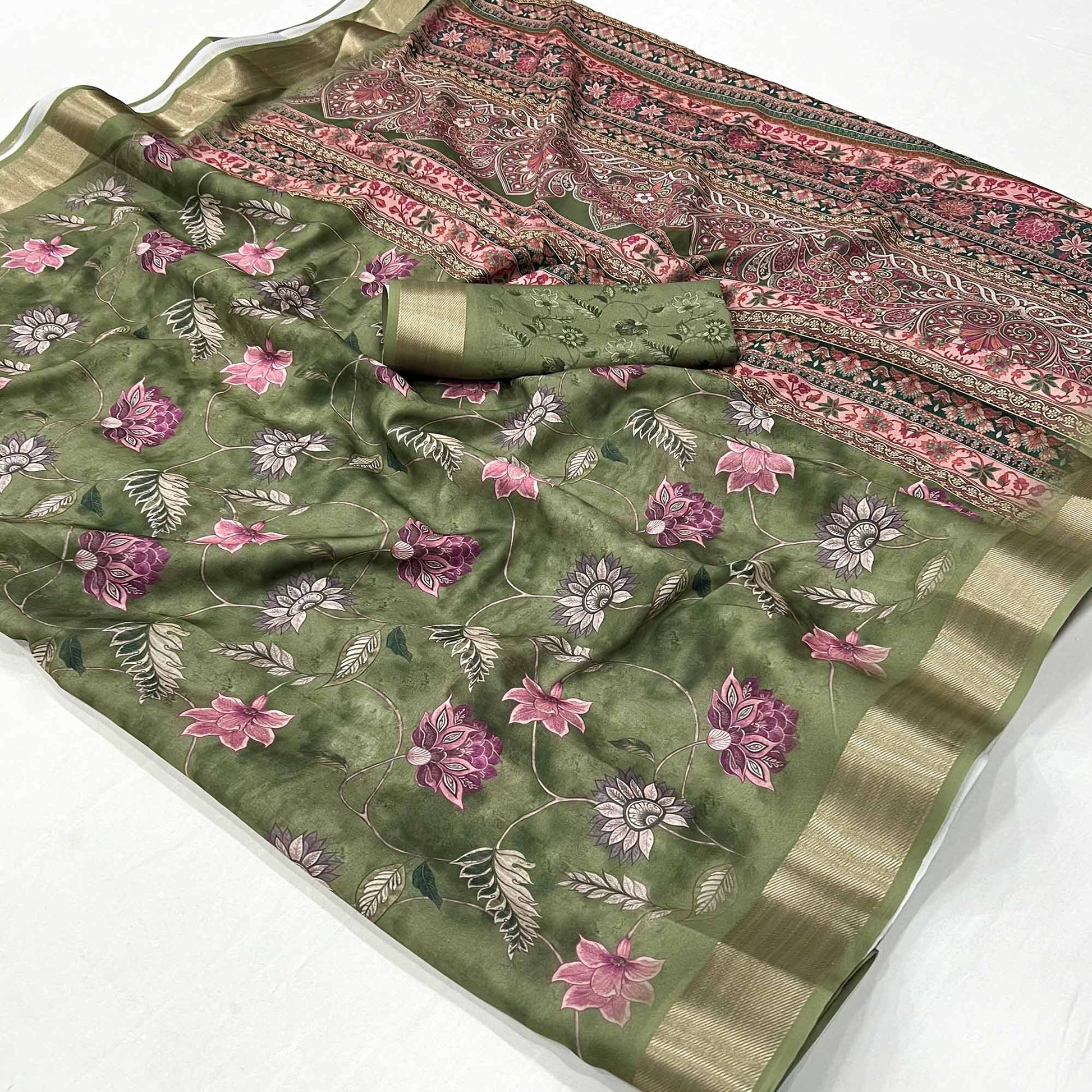 green-floral-digital-printed-georgette-saree-with-zari-border-6