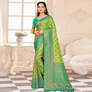 green-floral-woven-kanjivaram-silk-saree-with-tassels-2