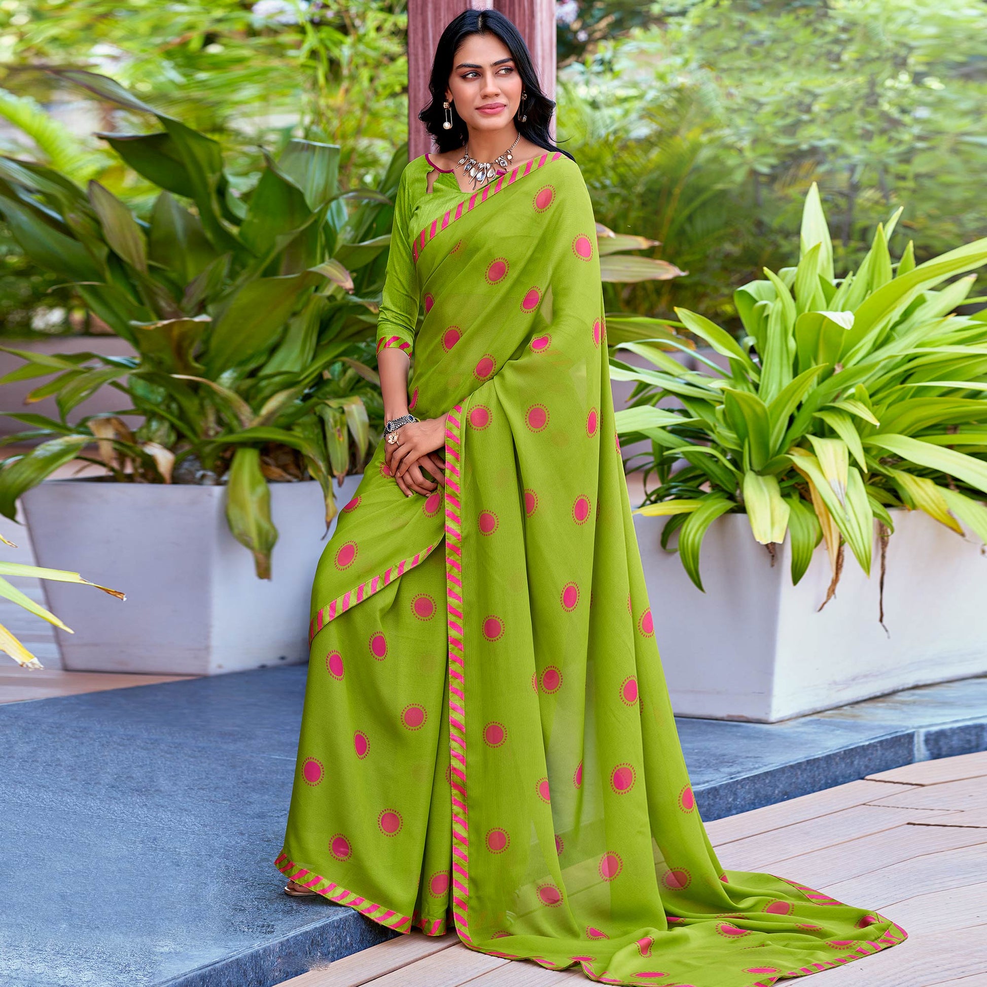 green-printed-georgette-saree-9