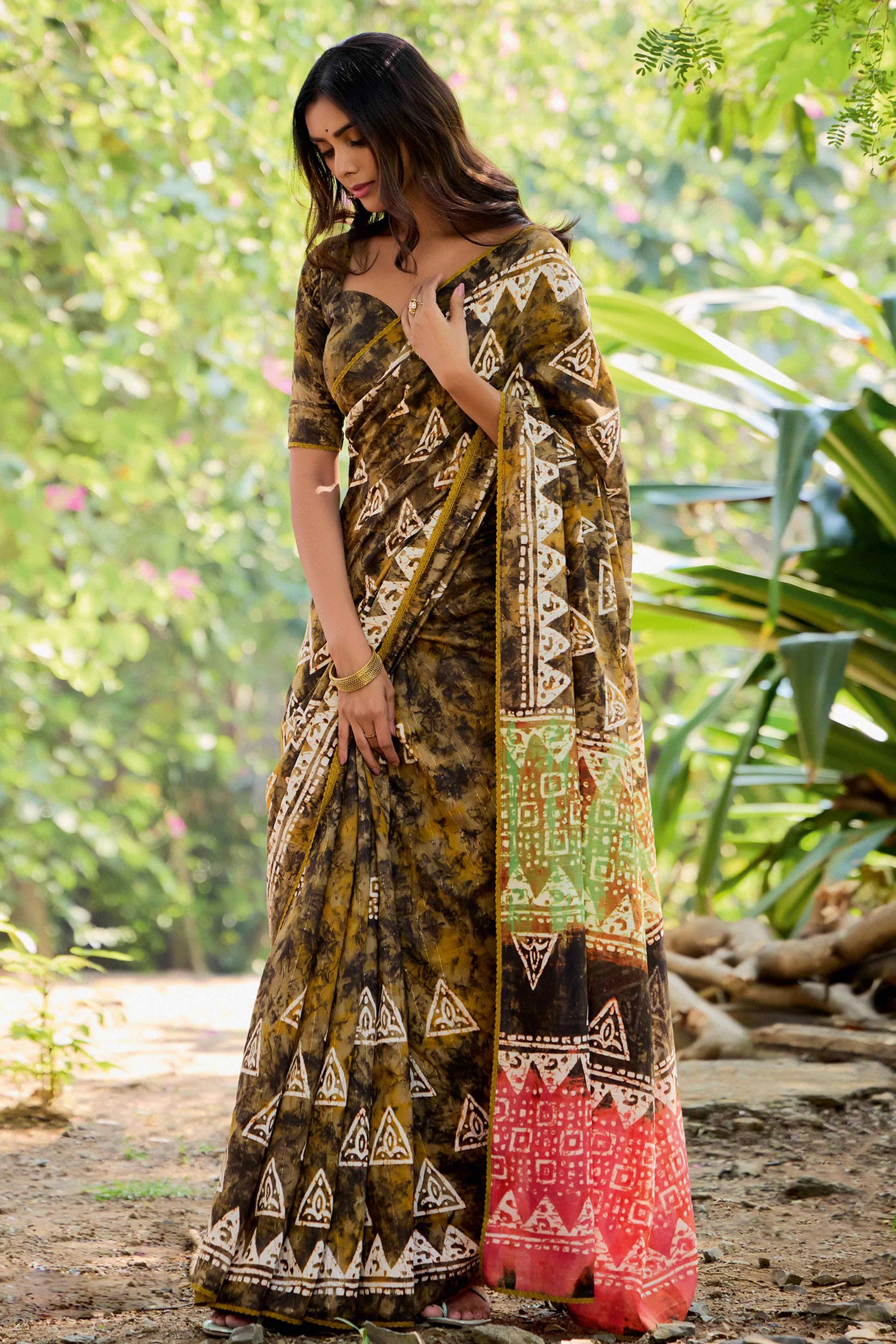 Mehendi Green Batik Printed Cotton Silk Saree