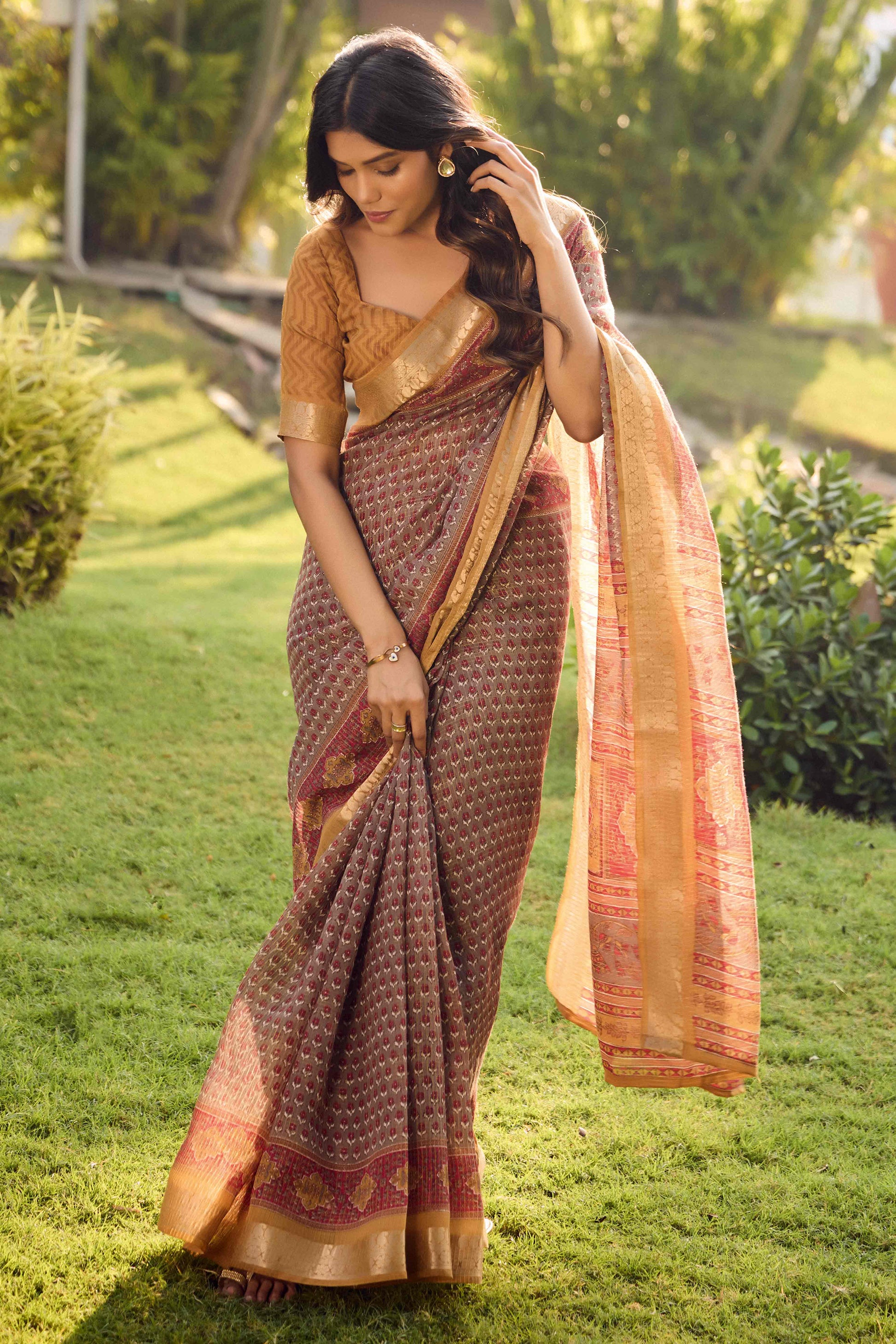 Brown Printed Mulmul Cotton Saree With Jacquard Border