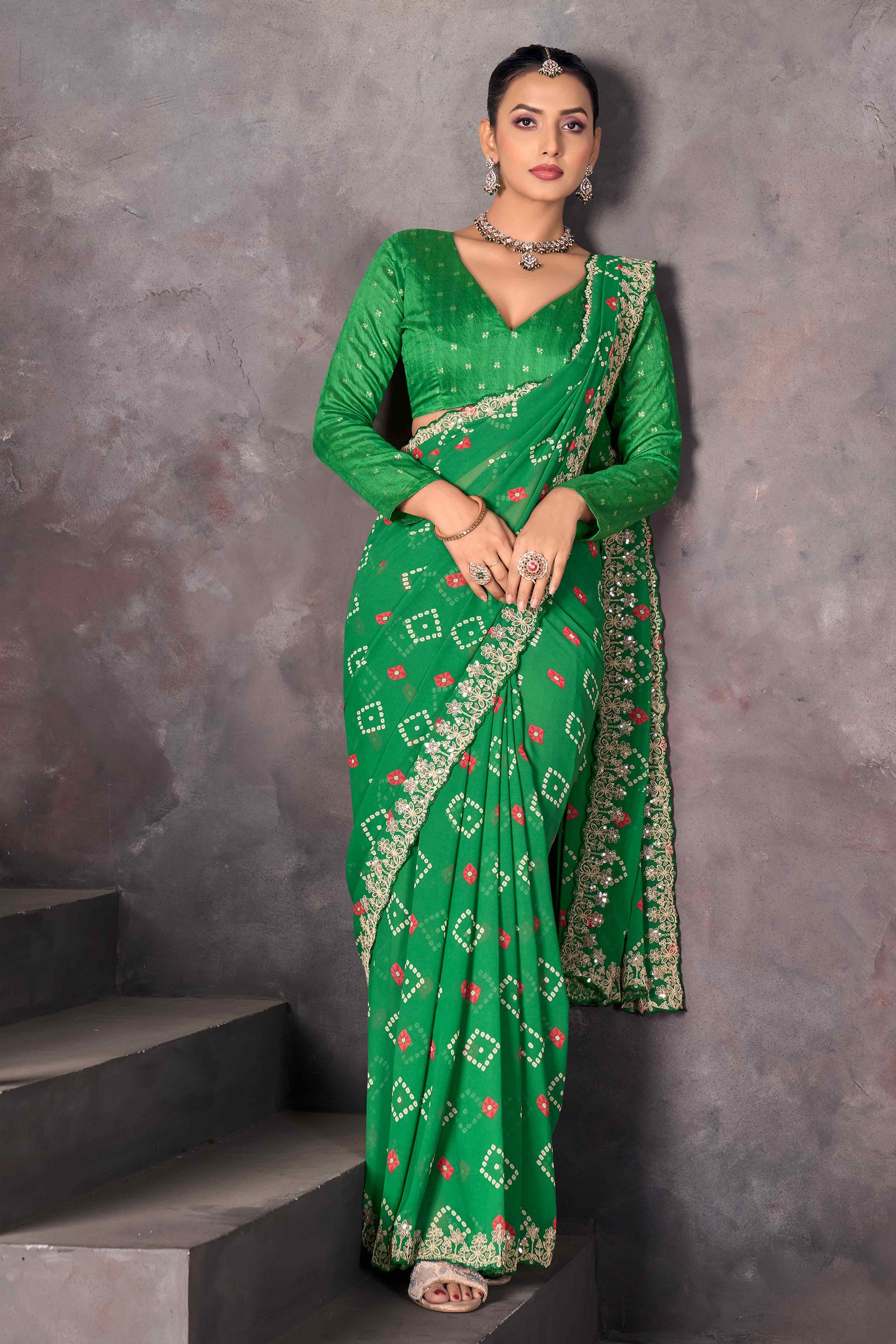 green-bandhani-printed-georgette-saree-4