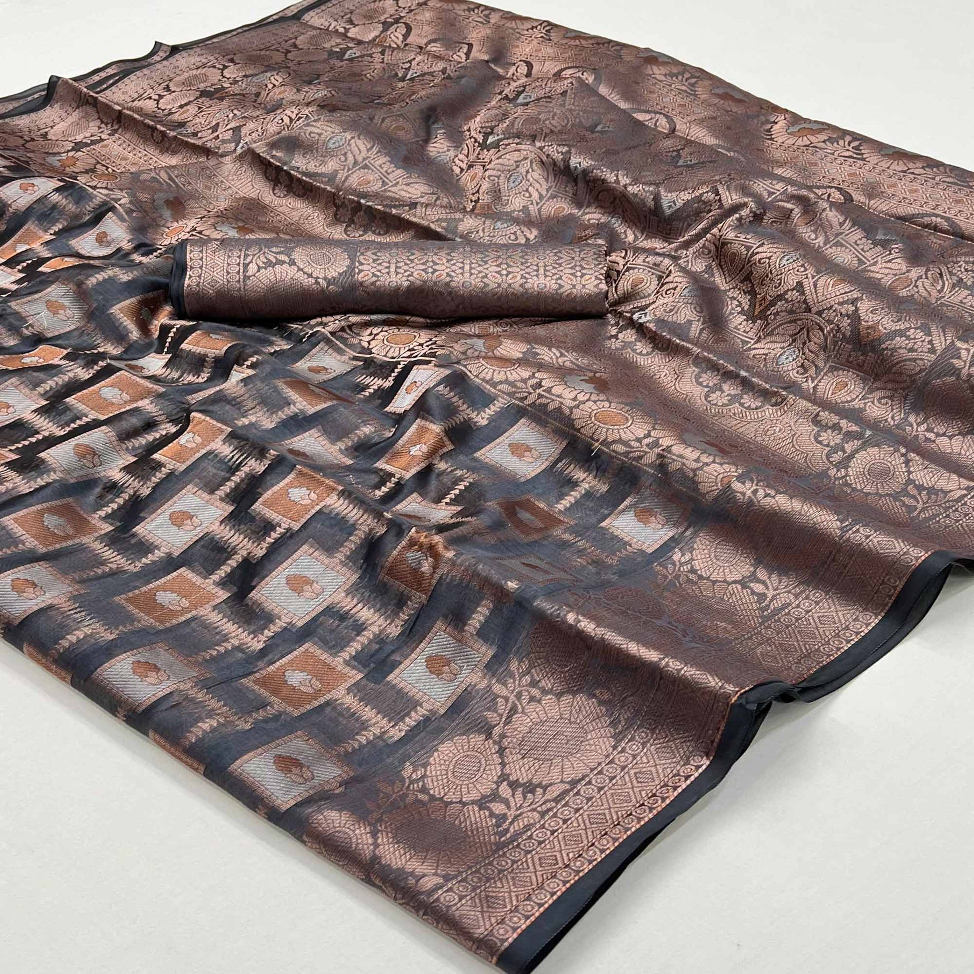 grey-floral-woven-organza-saree-9