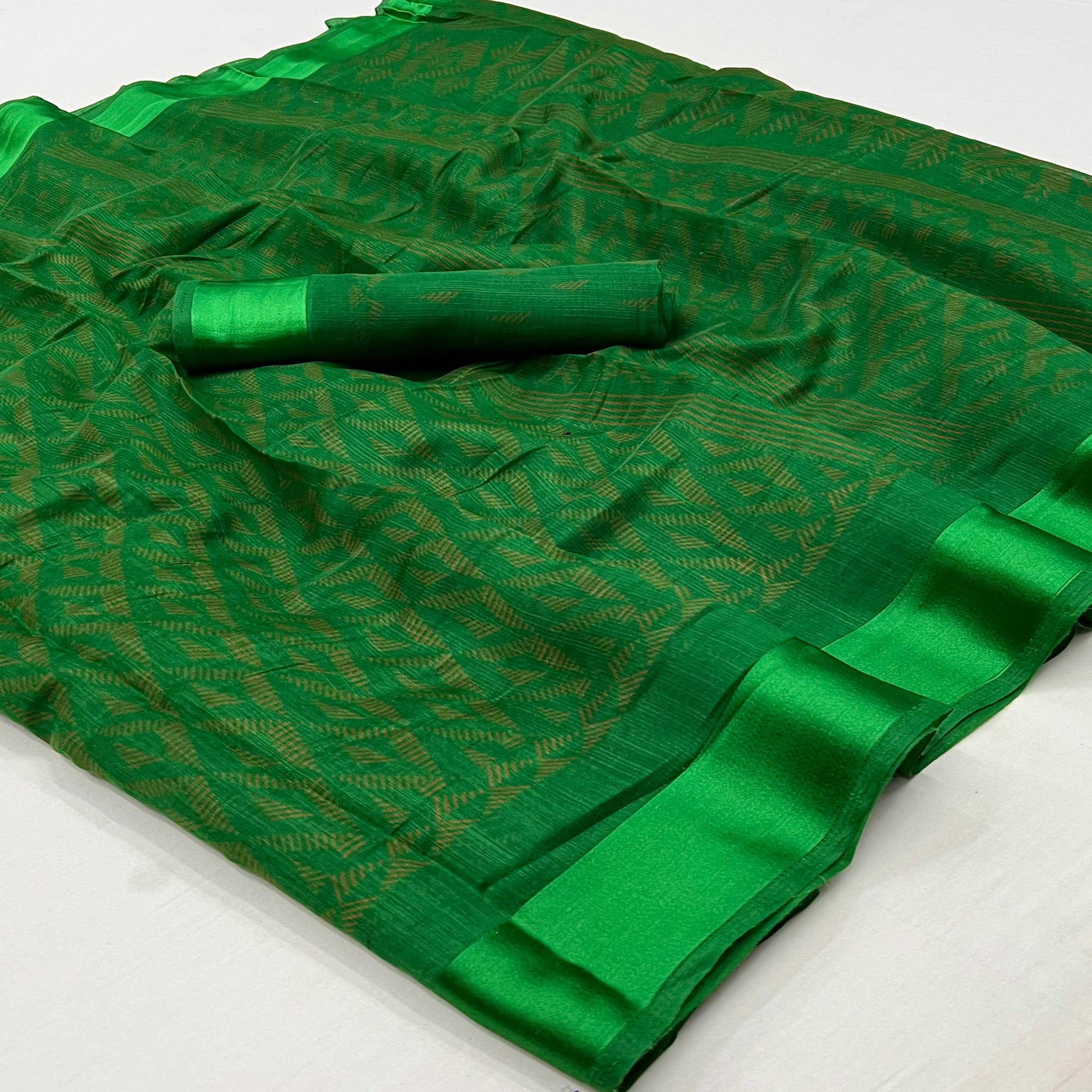 green-printed-cotton-blend-saree