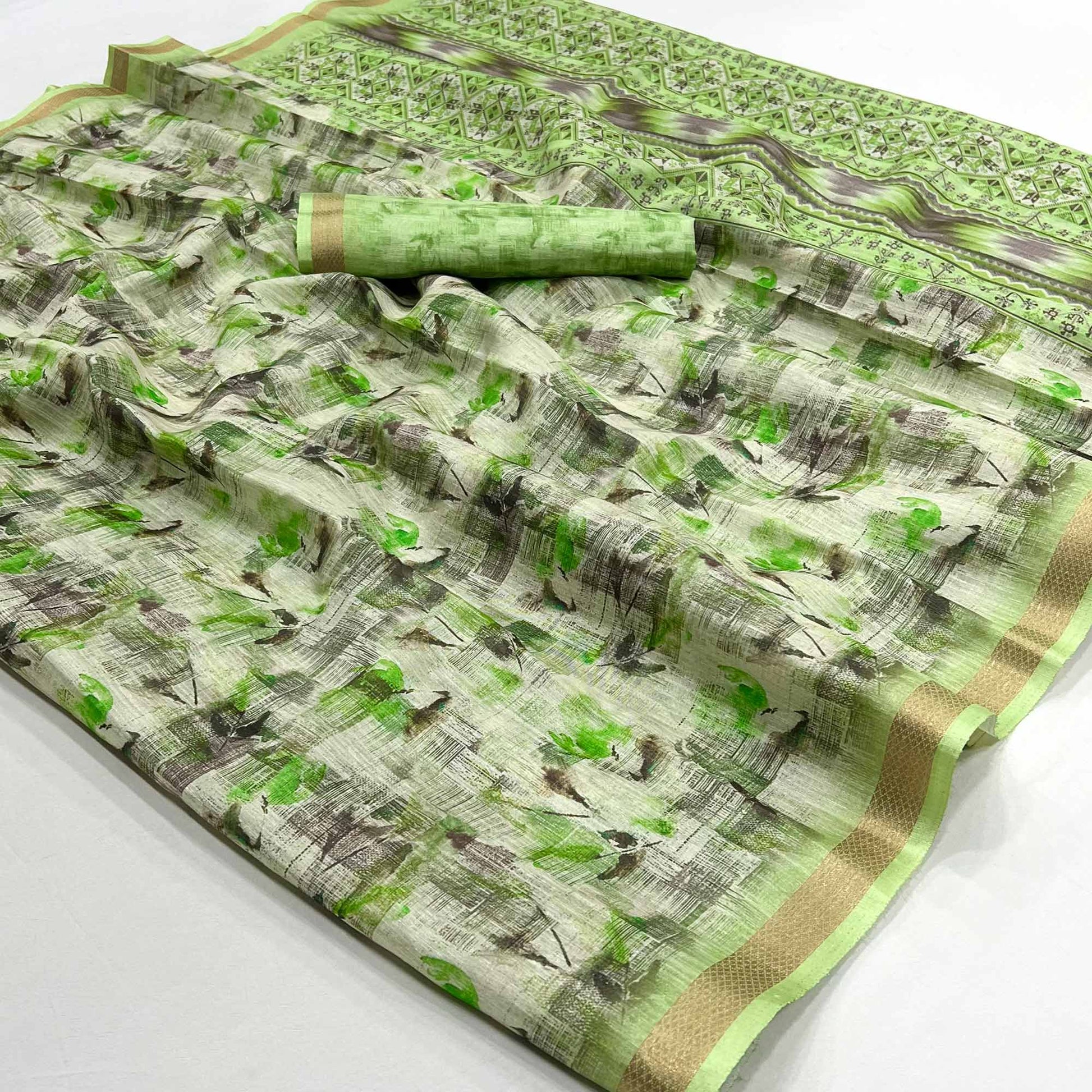 green-floral-digital-printed-cotton-blend-saree-with-weaving-border