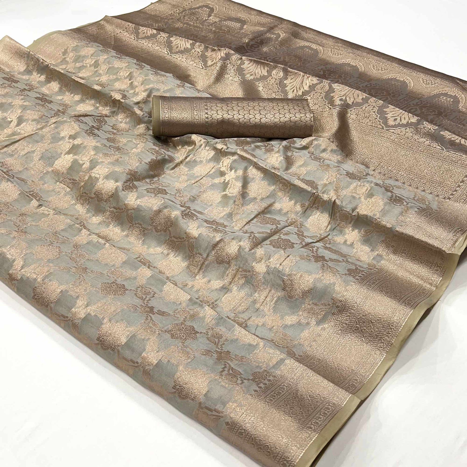 grey-floral-woven-organza-saree-12