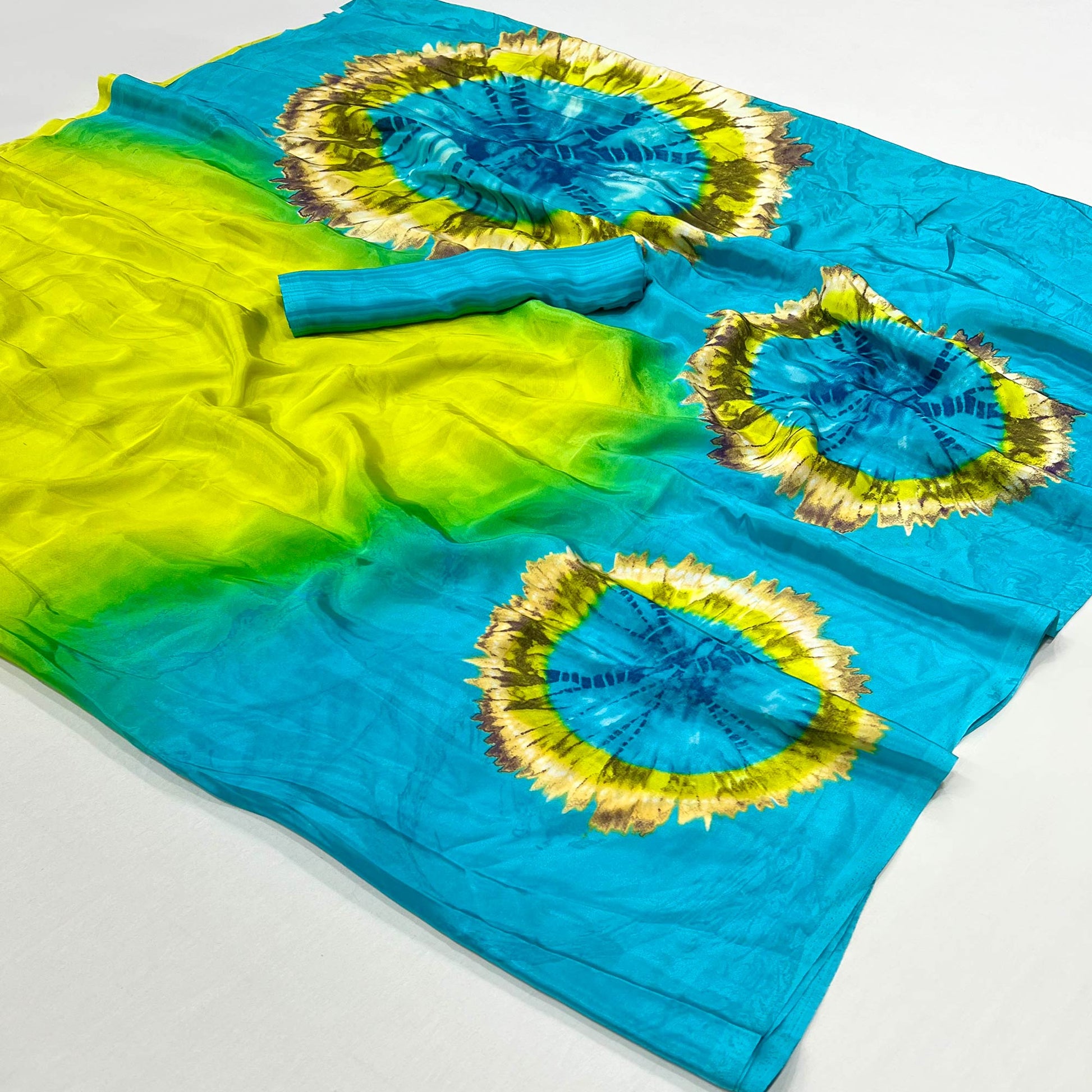 green-turquoise-printed-crepe-silk-saree