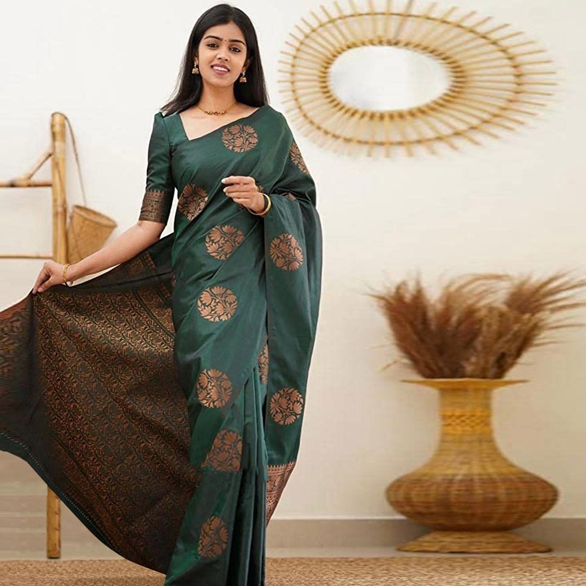 green-floral-woven-banarasi-silk-saree-6