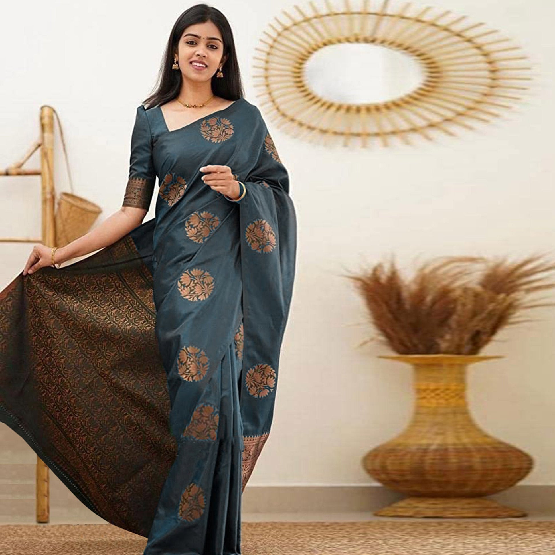 grey-floral-woven-banarasi-silk-saree-2