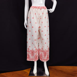 graceful-white-colored-casual-printed-crepe-palazzo
