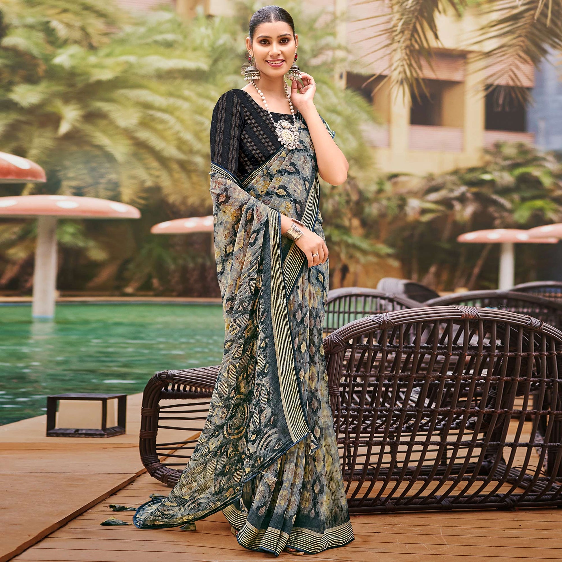 grey-printed-chiffon-saree-9