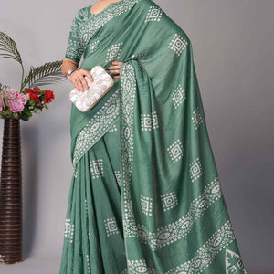 green-batik-printed-chanderi-cotton-silk-saree