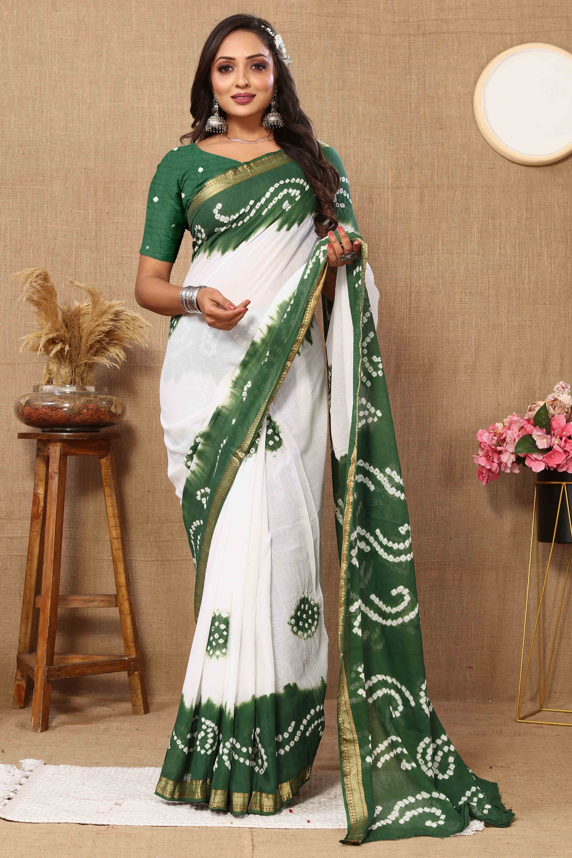 green-white-bandhani-printed-mul-mul-pure-cotton-saree