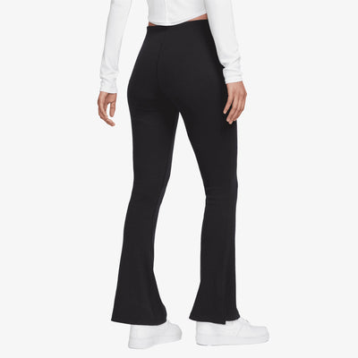 NIKE | SPORTSWEAR CHILL KNIT { BLACK/SAIL