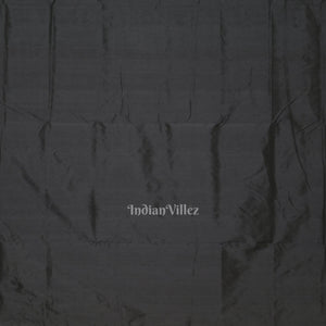 Mustad Black Patili Bomkai Silk saree with Doll Anchal