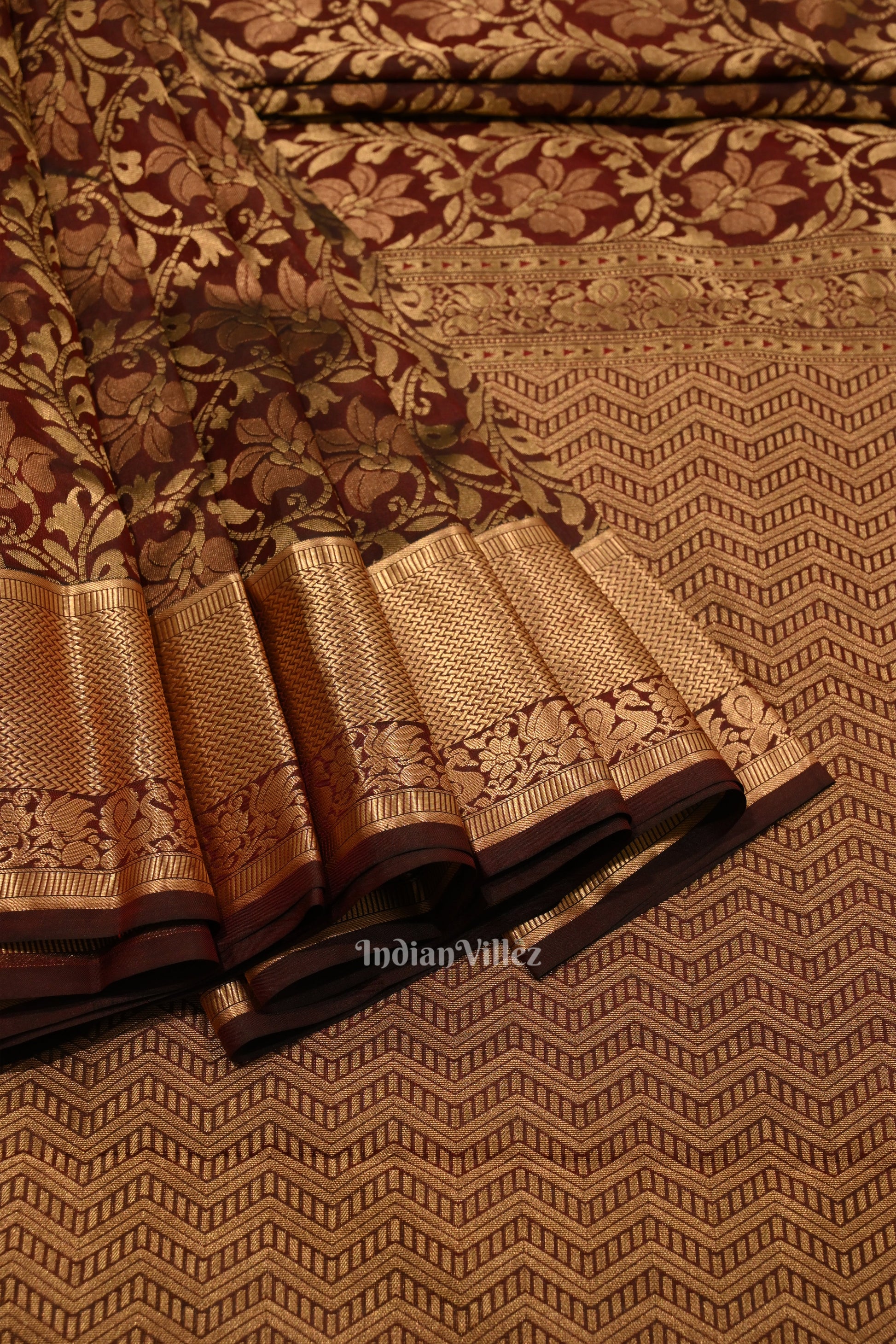 Dark Maroon With Golden Floral Motif Pure Kanjivaram Silk Saree