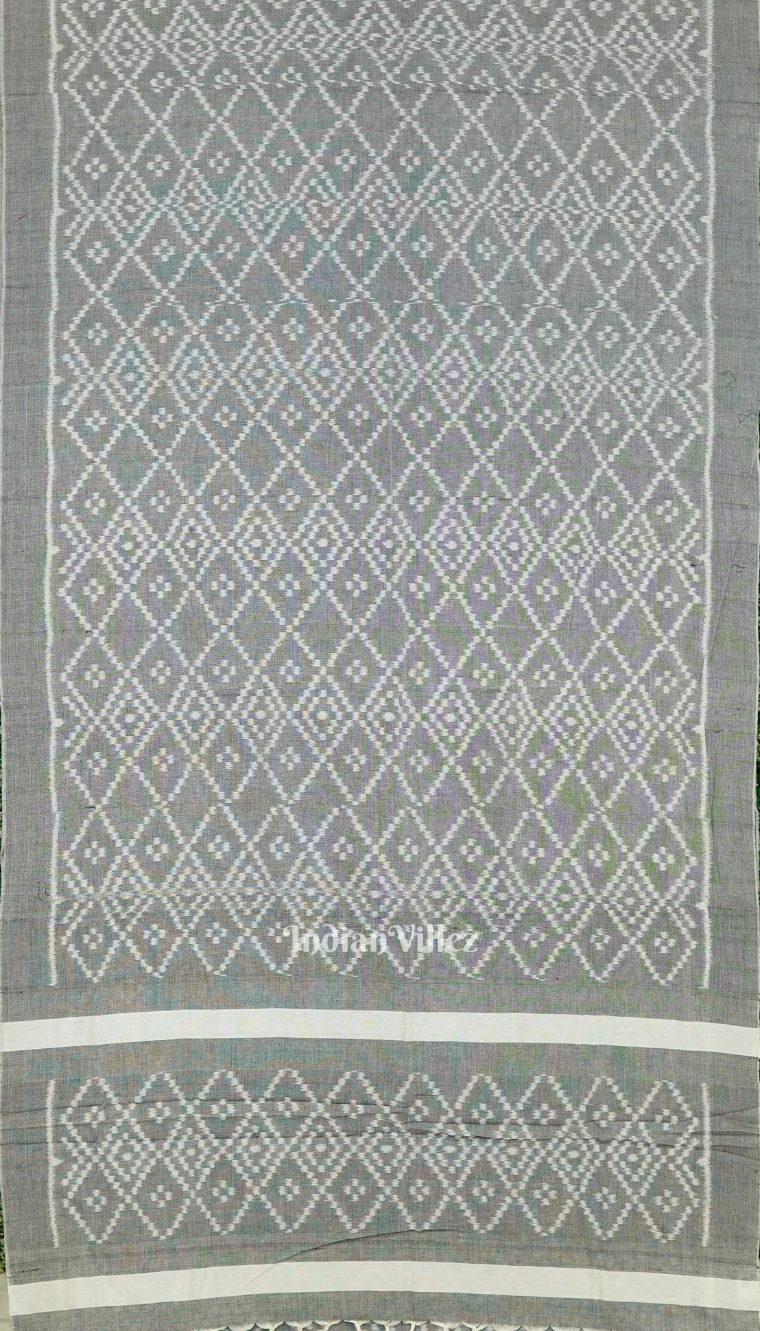 Grey Maniabandha Jhoti Theme Cotton Saree