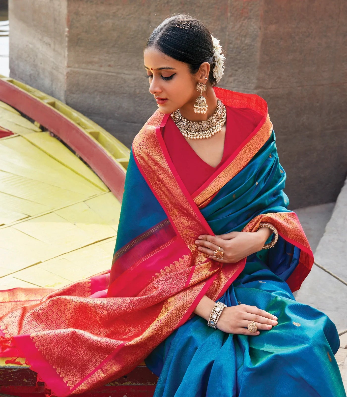 Blue Handloom Kanchipuram Korvai Silk Saree With Mango Buttas