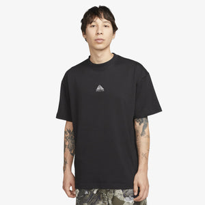 Nike | ACG T-SHIRT  { BLACK/LT SMOKE GREY/SUMMIT WHITE