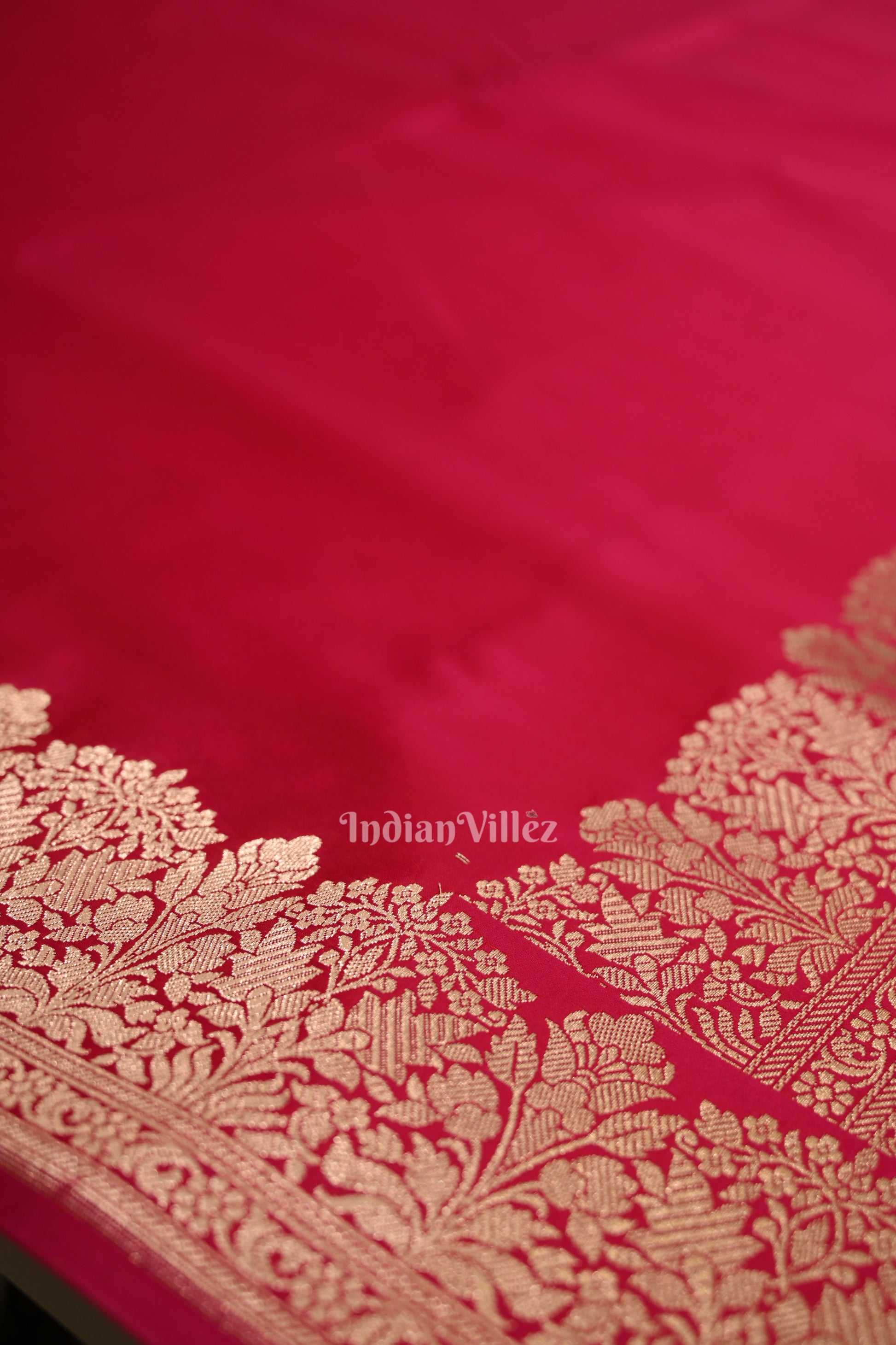 Exclusive Bright Pink Pure Soft Mashru Satin Silk Banarasi Saree