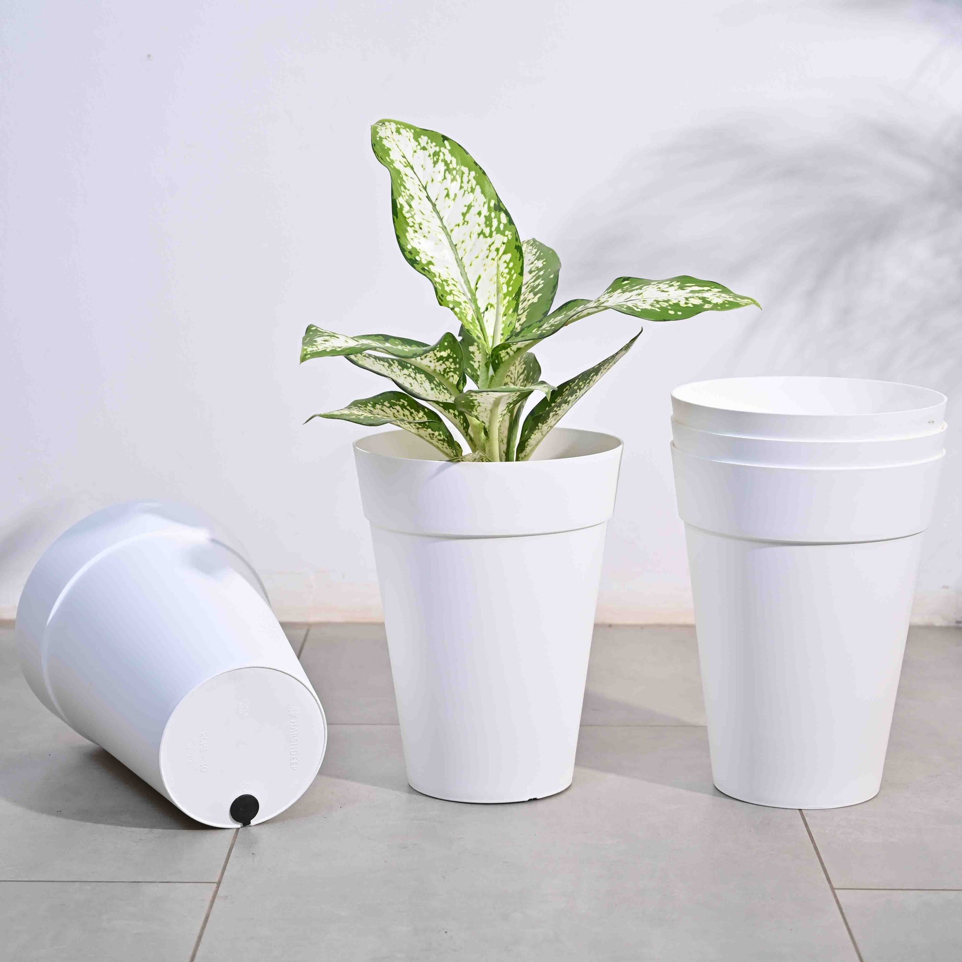 Roma Plastic Planter