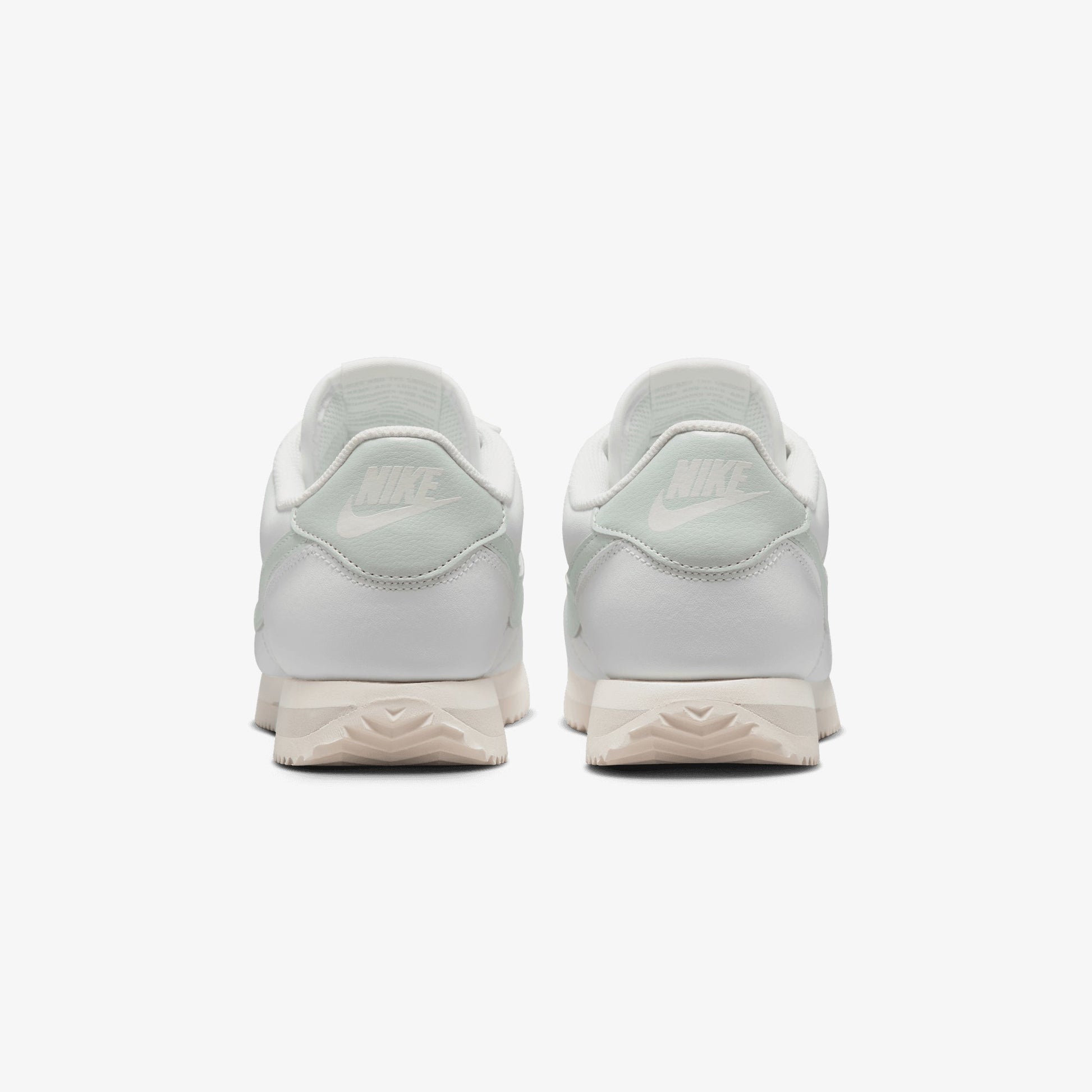 Nike | CORTEZ LEATHER { SUMMIT WHITE/LIGHT SILVER-SAIL