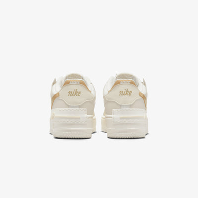 NIKE | WMNS'S AIR FORCE 1 SHADOW { SAIL/METALLIC GOLD-COCONUT MILK