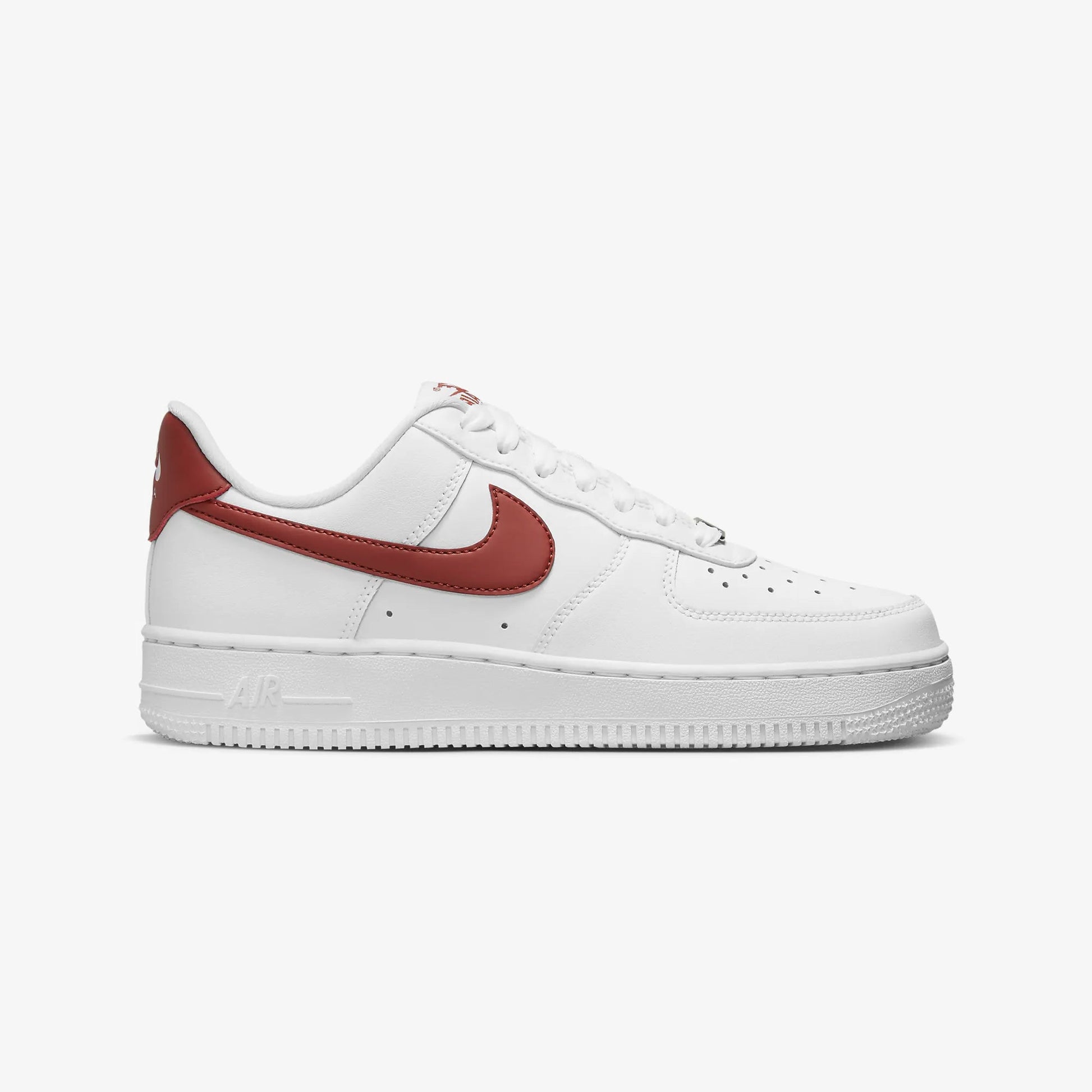 Nike | AIR FORCE 1 "07  { WHITE/RUGGED ORANGE