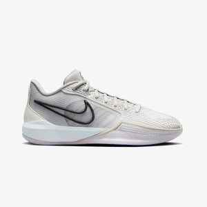 Nike | SABRINA 1 