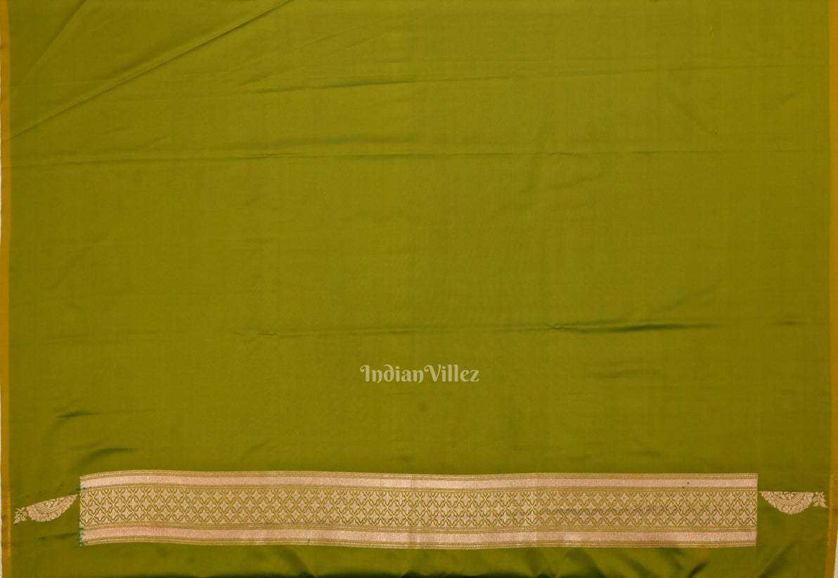 Mehendi Green Dual Tone Floral Motif Mashru Satin Silk Banarasi Saree