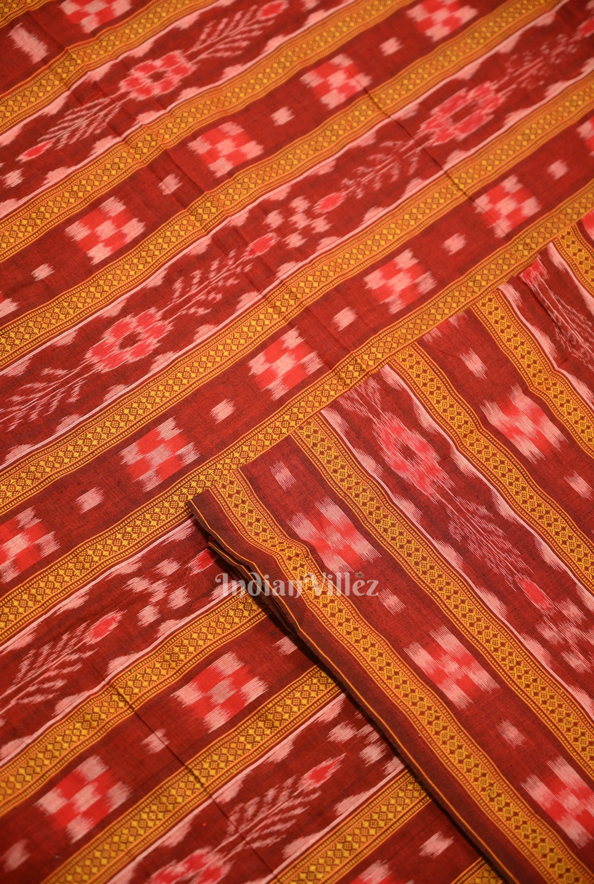 Maroon Pasapali Bandha Sambalpuri Ikat Cotton Fabric