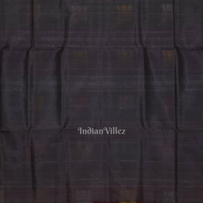 Mehendi Green with Fish Motif Double Pallu Berhampuri Silk Saree