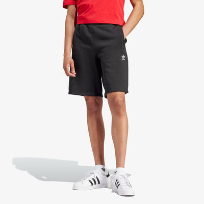 Adidas Originals | TREFOIL ESSENTIALS SHORTS  { BLACK