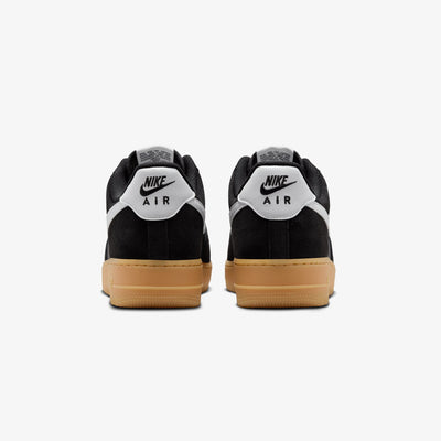 NIKE | AIR FORCE 1'07 LV8 { BLACK/SUMMIT WHITE-GUM LIGHT BROWN