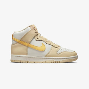 Nike | DUNK HIGH  { PALE VANILLA/TOPAZ GOLD-SAIL