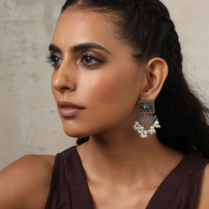 trueBrowns Silver Gold Tone Floral Silver Jaal Dangle Earrings
