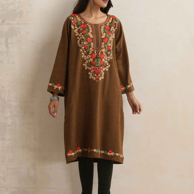 trueBrowns Brown Kashmiri Embroidered Woollen Phiran Kurta