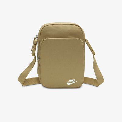 NIKE | HERITAGE CROSSBODY BAG (4L) { PARACHUTE BEIGE/SUMMIT WHITE