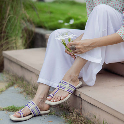 Antique white Kolha Flats