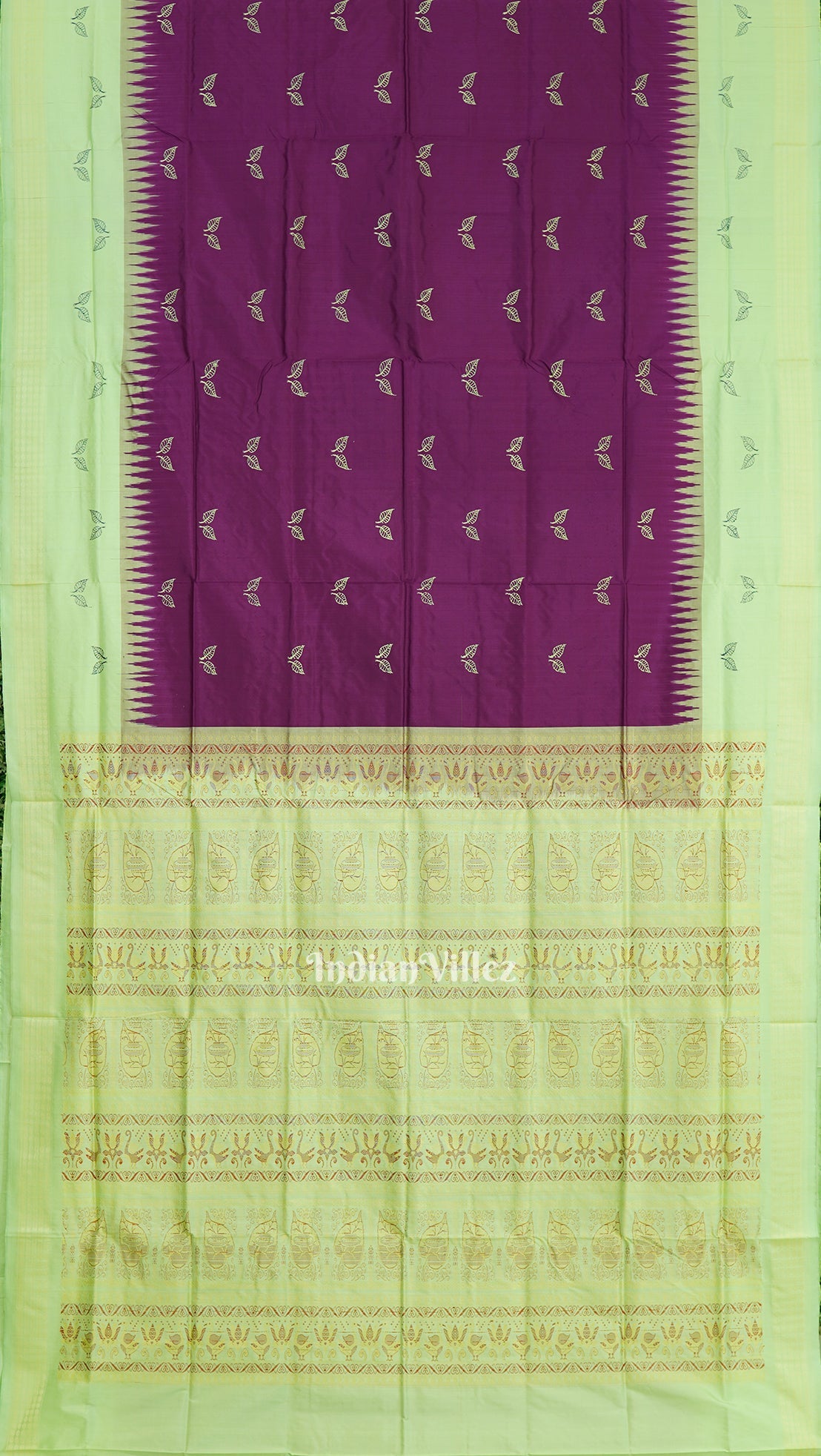 Maroon With Light Green Sambalpuri Bomkai Silk Saree