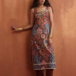trueBrowns Cola Print Straight Kurta Set