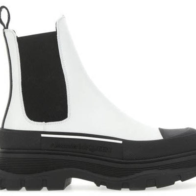Alexander Mcqueen Tread Slick Boot White Black (Women'S)