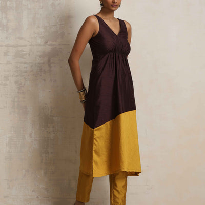 trueBrowns Cola Silk Kurta Set