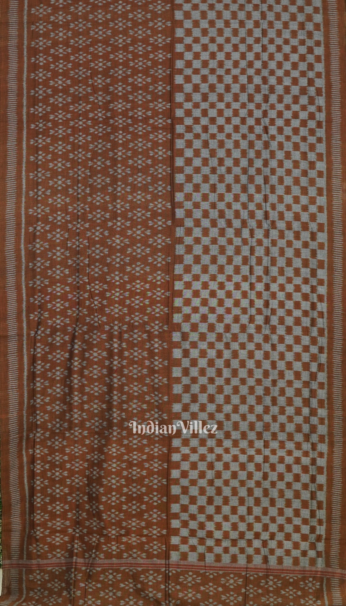 Cupper Grey Maniabandha Flower Motif Cotton Saree