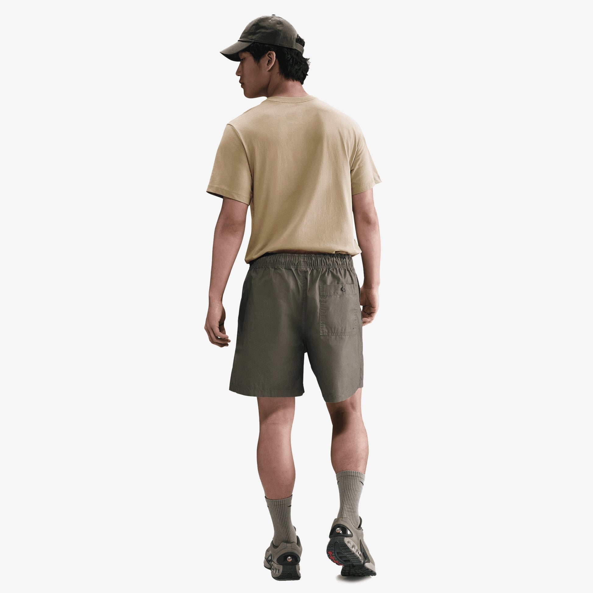 NIKE | SPORTSWEAR T-SHIRT { PARACHUTE BEIGE