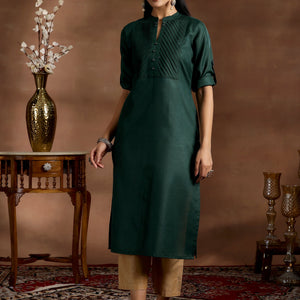 Green Solid Cotton Blend Straight Kurta