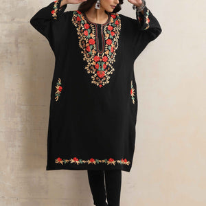 trueBrowns Black Kashmiri Embroidered Woollen Phiran Kurta