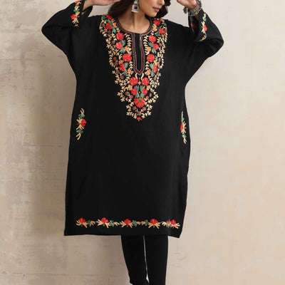 trueBrowns Black Kashmiri Embroidered Woollen Phiran Kurta